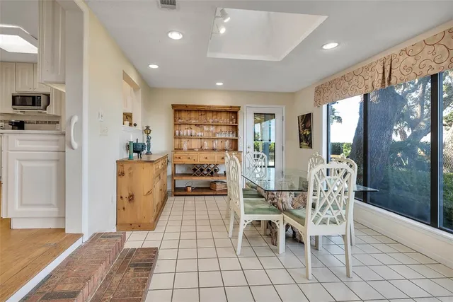 $1,600,000 | 107 Arthur J Moore Drive, St. Simons Island, GA 31522