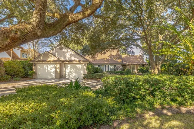 $1,600,000 | 107 Arthur J Moore Drive, St. Simons Island, GA 31522