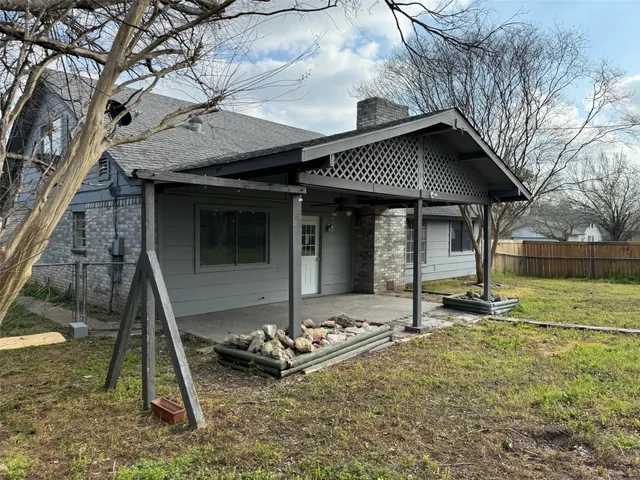 $399,900 | 12800 Irongate Avenue, Austin, TX 78727