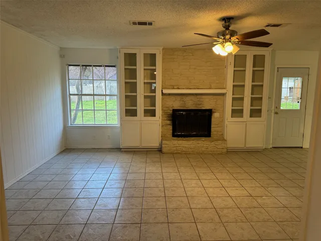 $399,900 | 12800 Irongate Avenue, Austin, TX 78727