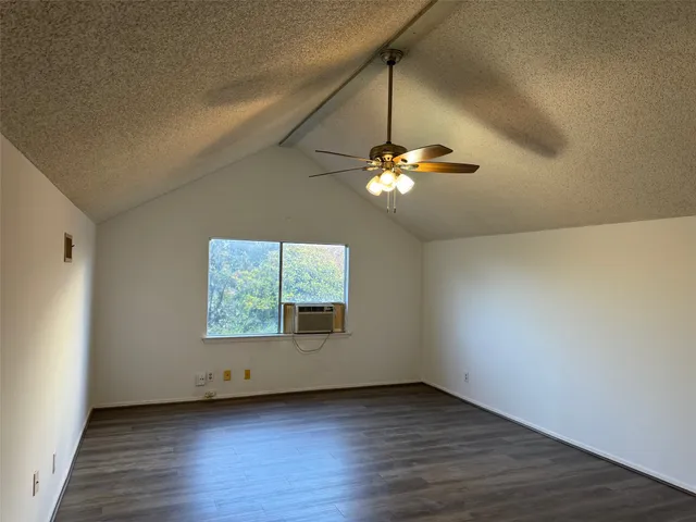 $399,900 | 12800 Irongate Avenue, Austin, TX 78727