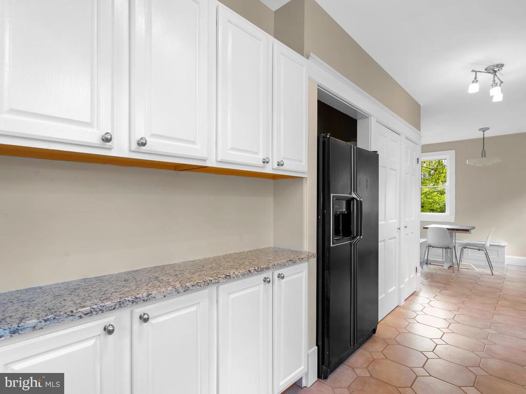 4800 Ravenswood Road Riverdale, MD 20737 - Photo 11 of 41 Gallery Image 11