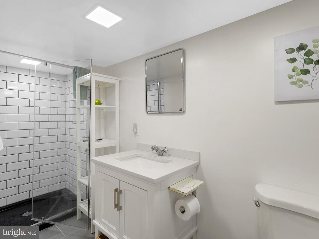 4800 Ravenswood Road Riverdale, MD 20737 - Photo 20 of 41 Gallery Image 20