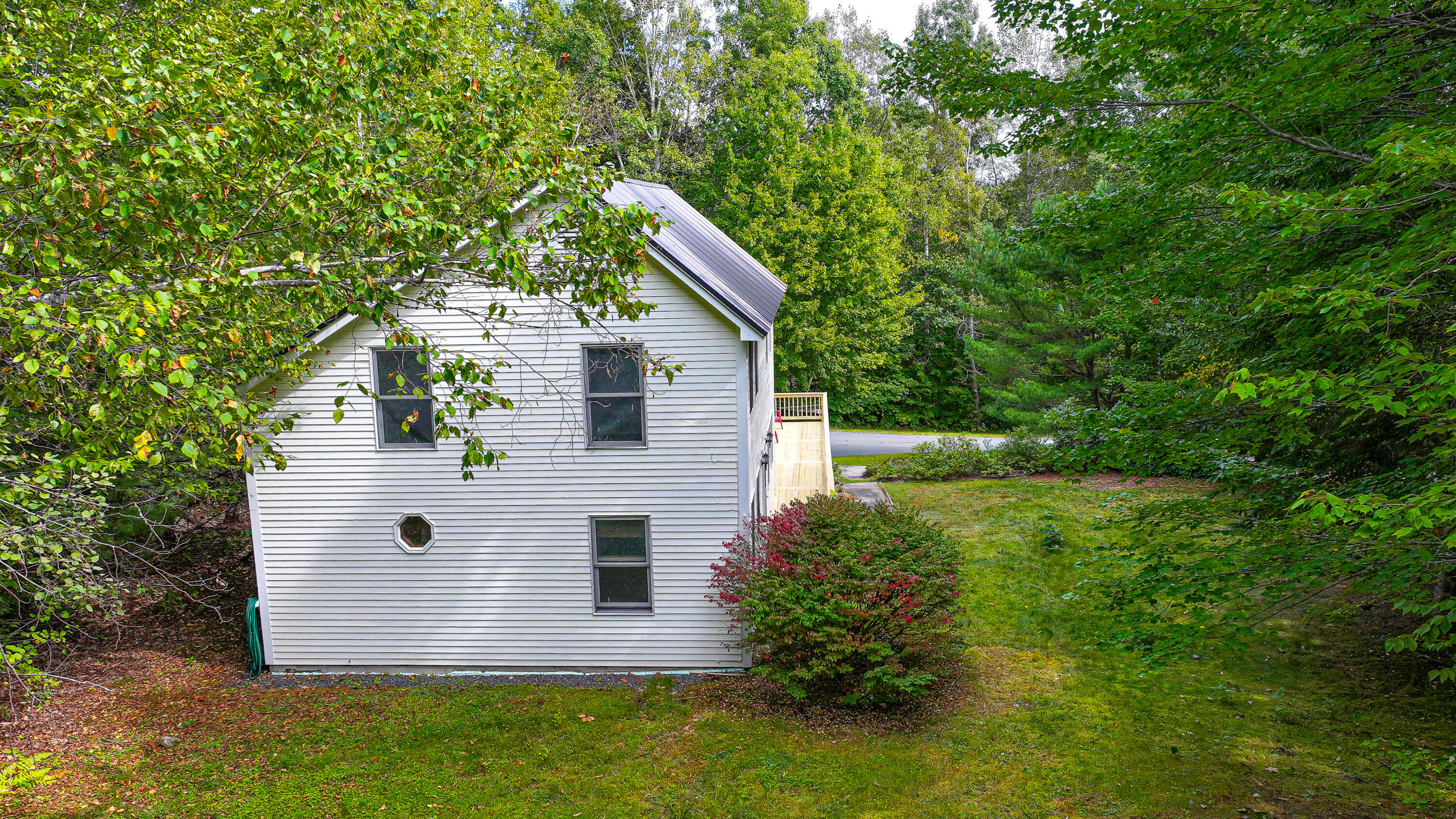 10 Hebb Drive Bridgton, ME 04009 - Photo 13 of 87 10 hebb drive-16