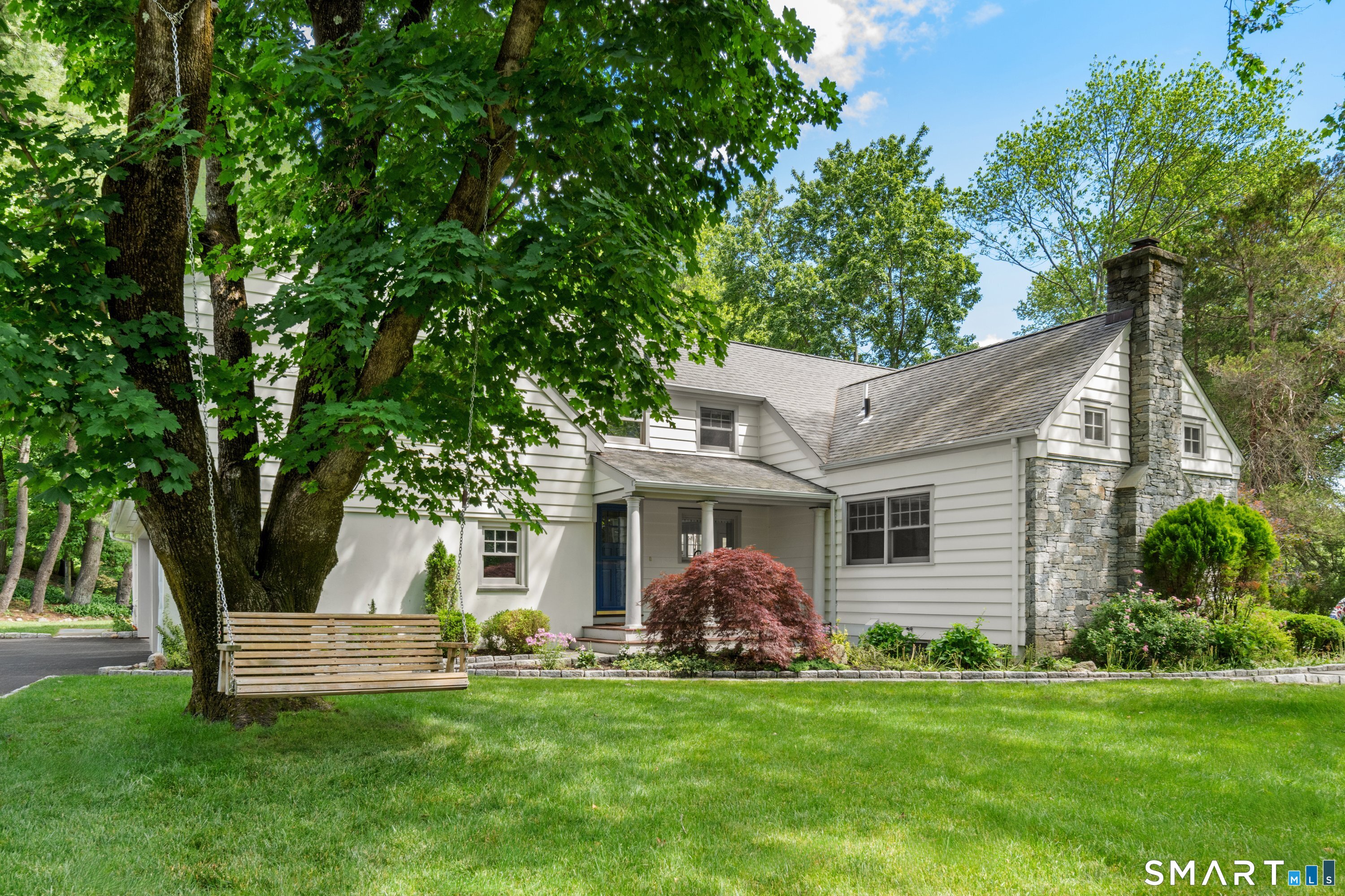18 Silver Brook Road Westport, CT 06880 - Photo 12 of 12