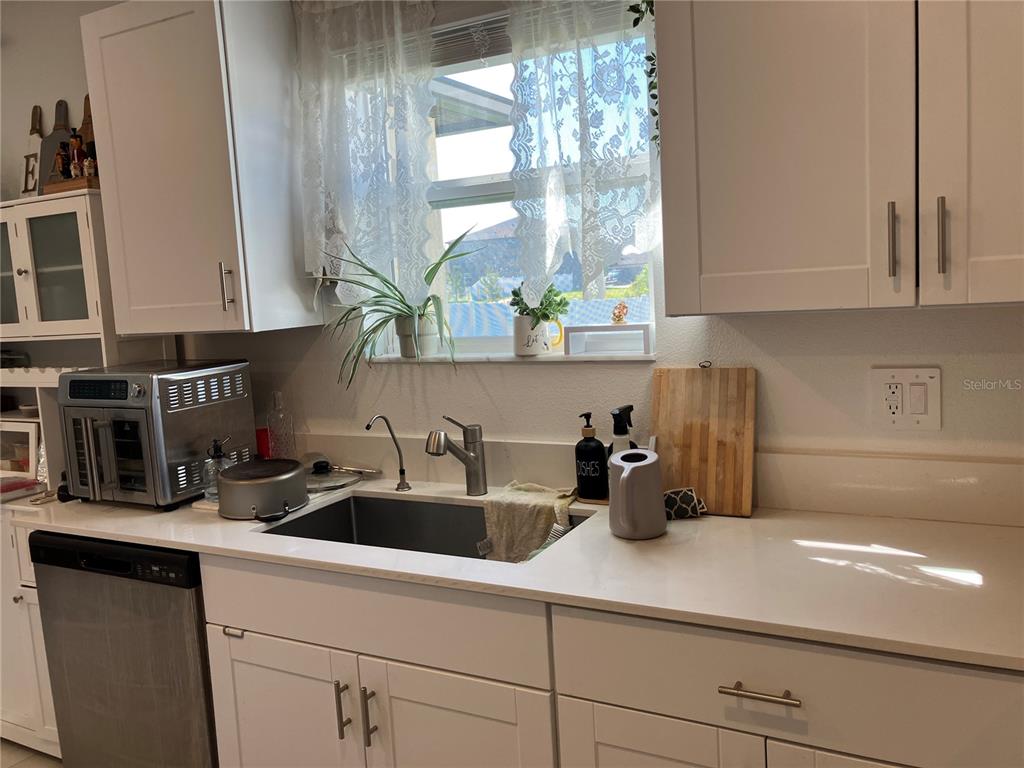 13259 Palmerston Road Riverview, FL 33579 - Photo 24 of 51