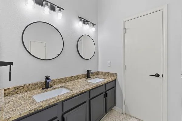 $2,690 | 7309 Eton Drive, Rowlett, TX 75089
