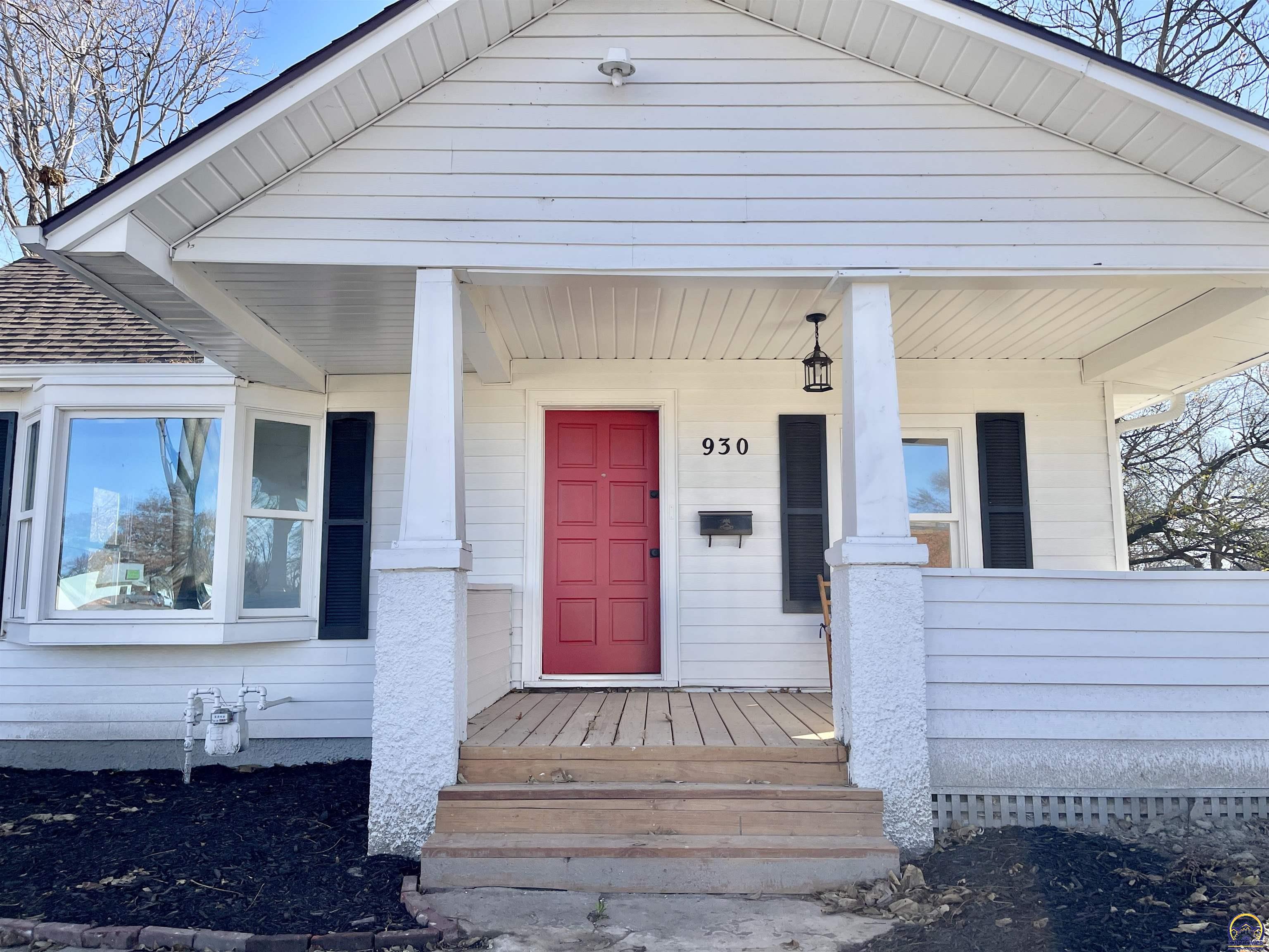 930 Northwest Harrison Street Topeka, KS 66608 - Photo 2 of 40