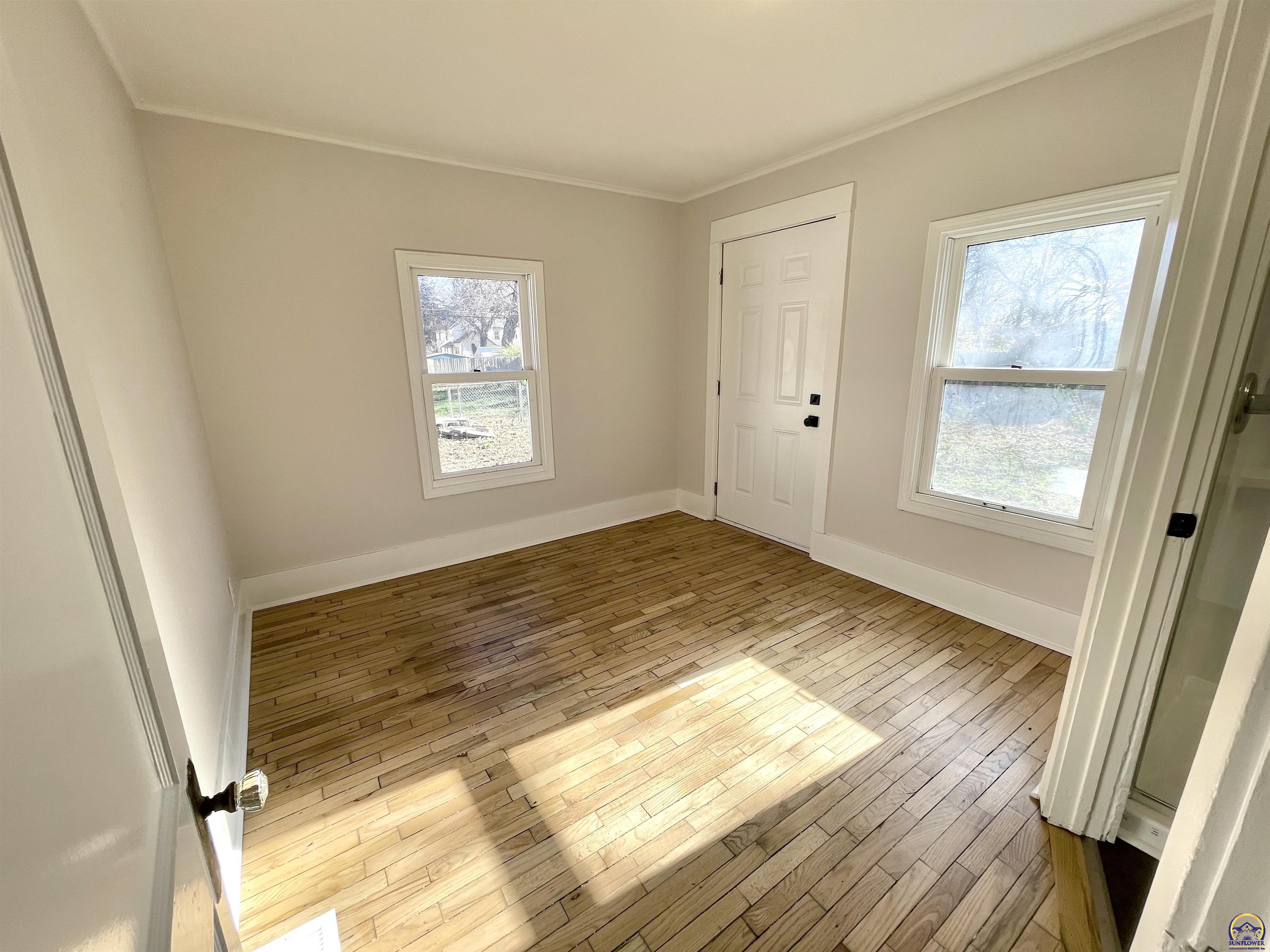 930 Northwest Harrison Street Topeka, KS 66608 - Photo 26 of 40