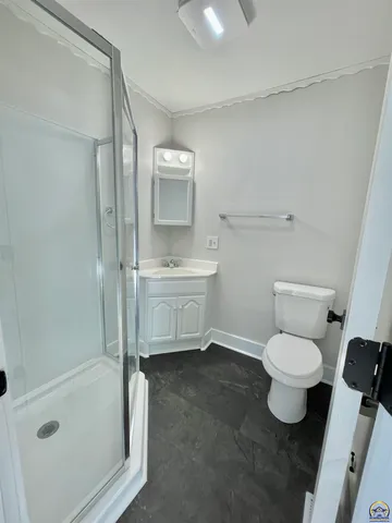 $147,900 | 930 Northwest Harrison Street, Topeka, KS 66608