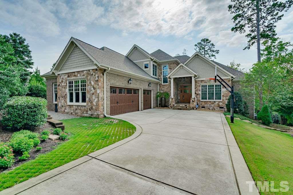 3724 Manorbrook Road Raleigh, NC 27607 - Photo 2 of 27 Gallery Image 2