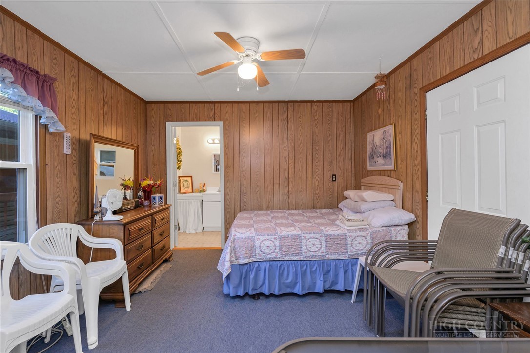 409 Ellis Road West Jefferson, NC 28694 - Photo 26 of 48