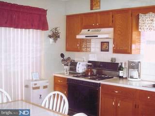 14 Ridgewood Way Burlington, NJ 08016 - Photo 3 of 6 Gallery Image 3