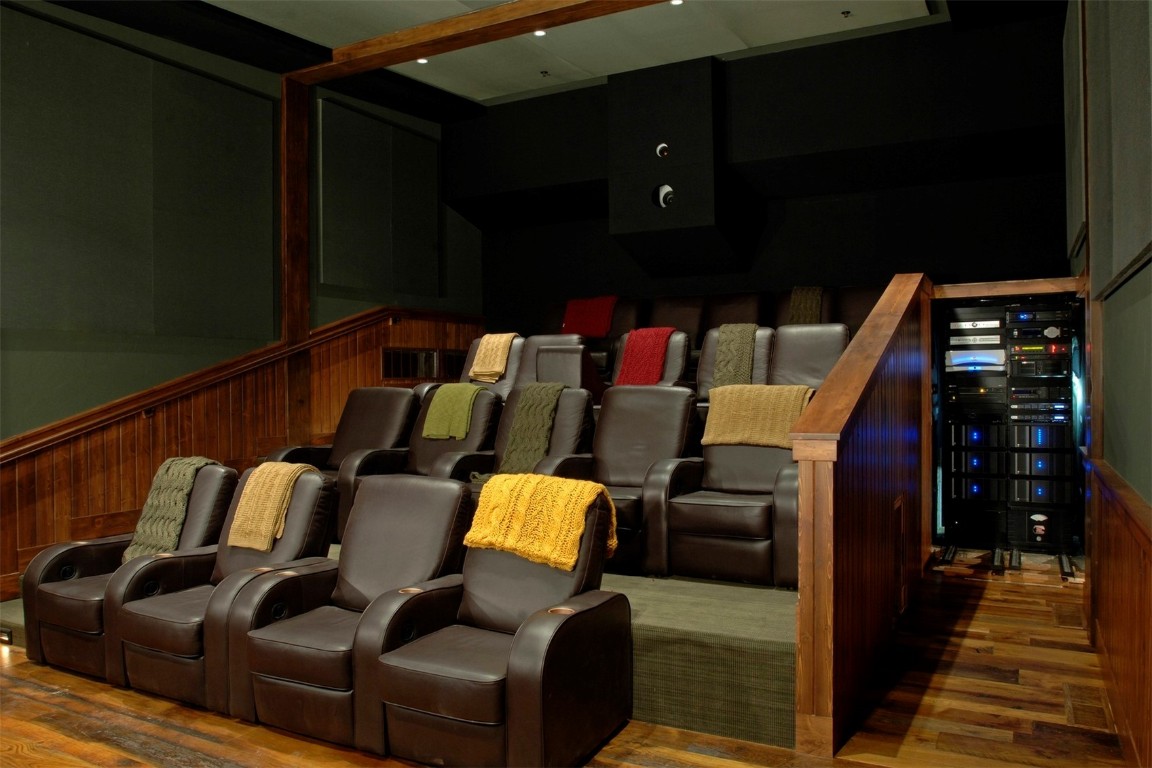 27200 Fire Song Road Steamboat Springs, CO 80487 - Photo 22 of 30 a living room with furniture