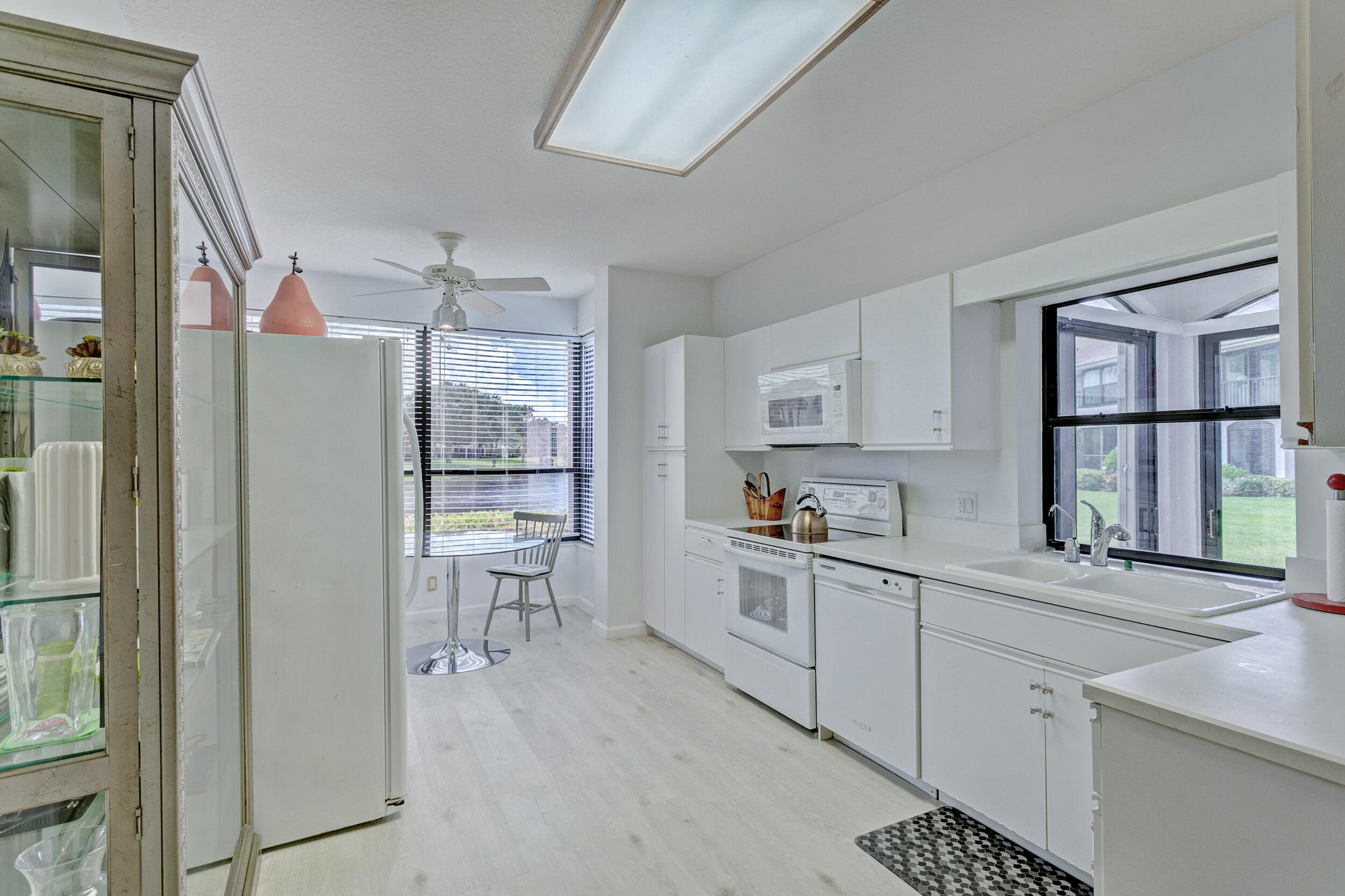 3940 Back Bay Drive, Unit 140 Jupiter, FL 33477 - Photo 8 of 27 15_320a8865