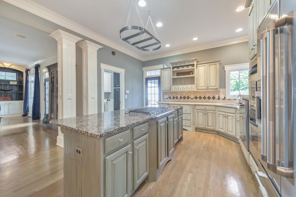 3901 Hazelhurst Drive Northeast Marietta, GA 30066 - Photo 23 of 79