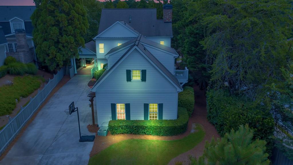 3901 Hazelhurst Drive Northeast Marietta, GA 30066 - Photo 70 of 79 a front view of a house with garden