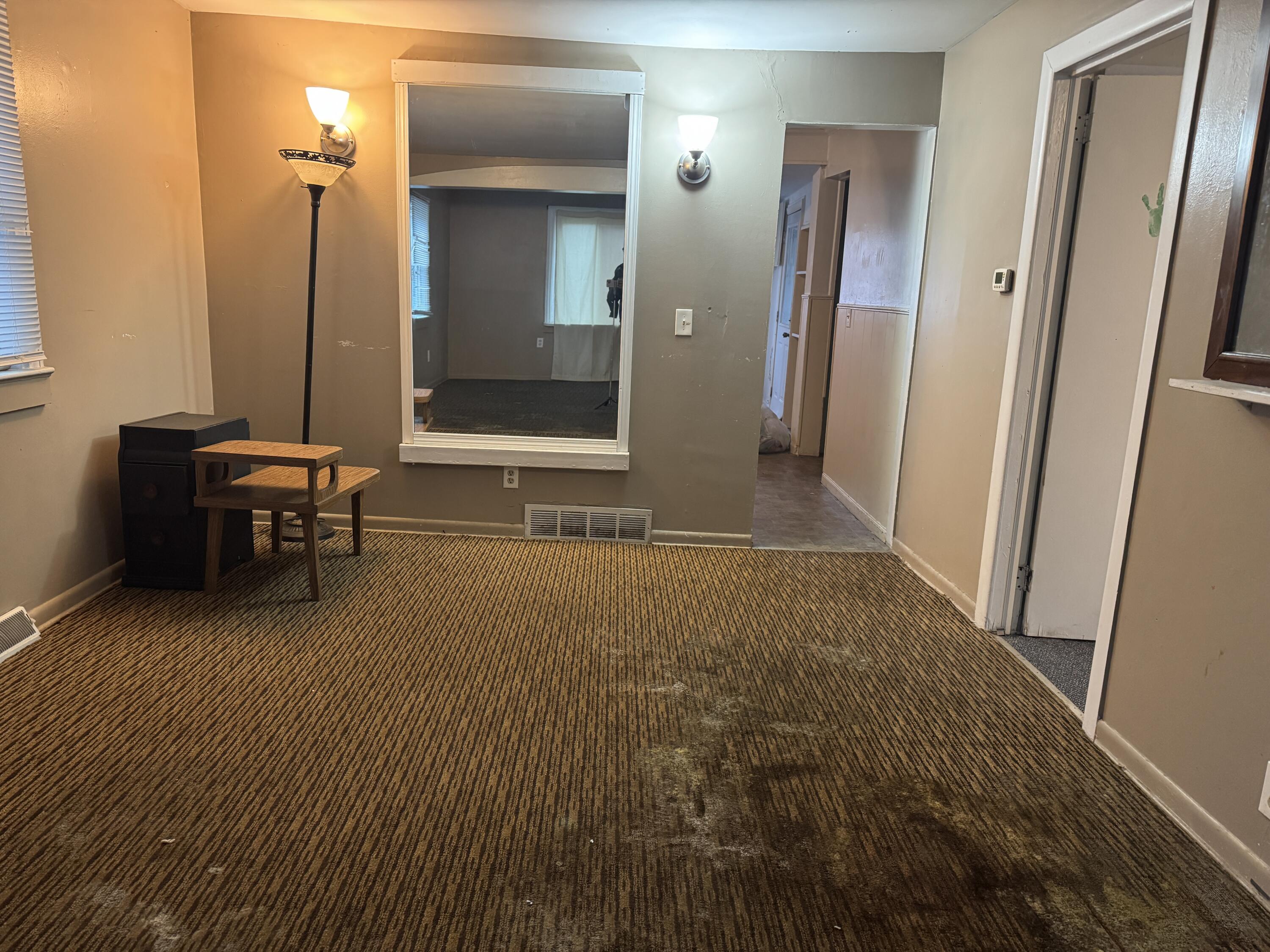 5017 Christiansen Road Lansing, MI 48910 - Photo 3 of 9 IMG_5932