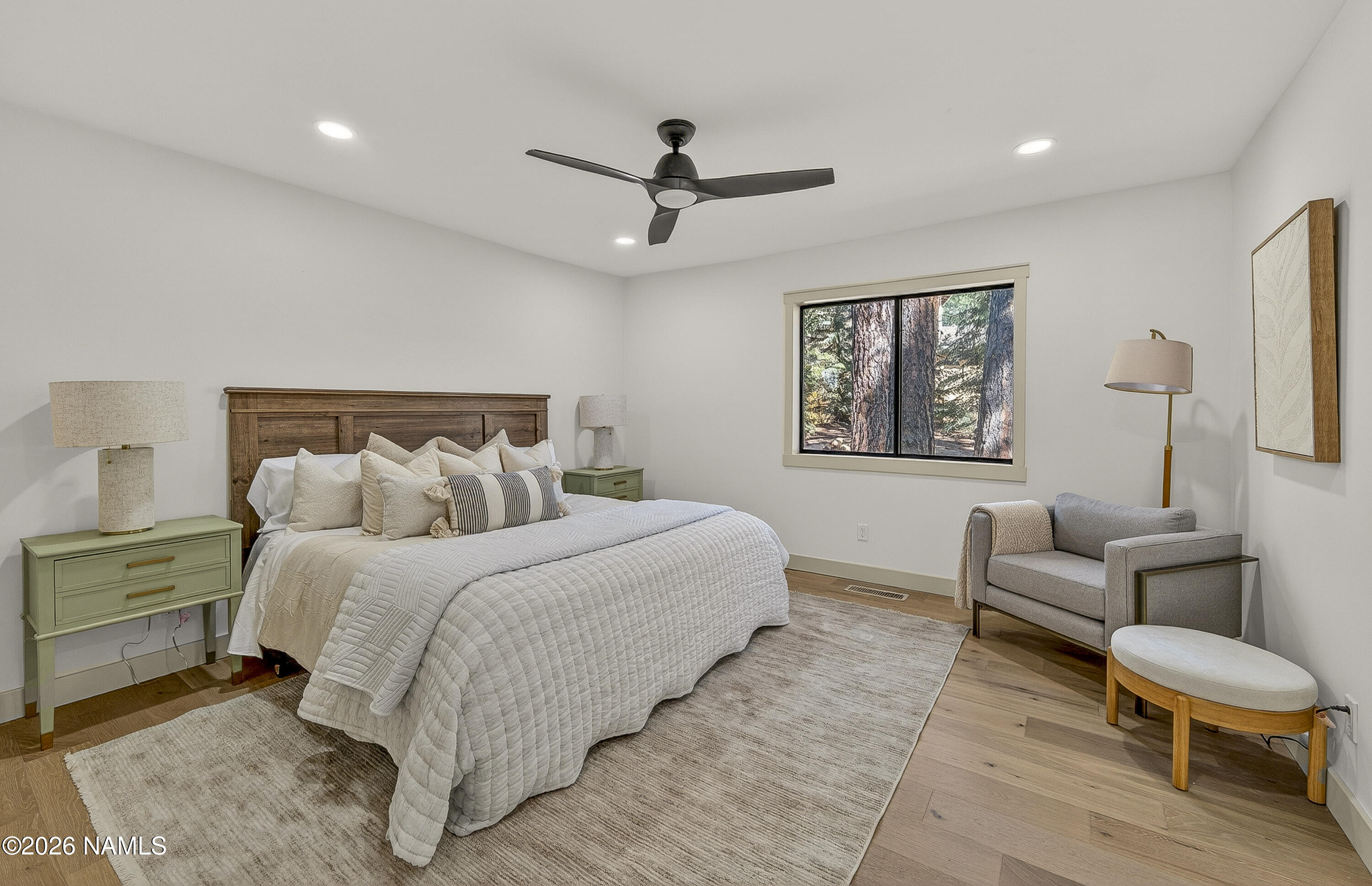 1411 Inverrary Way Flagstaff, AZ 86004 - Photo 26 of 49 primary suite