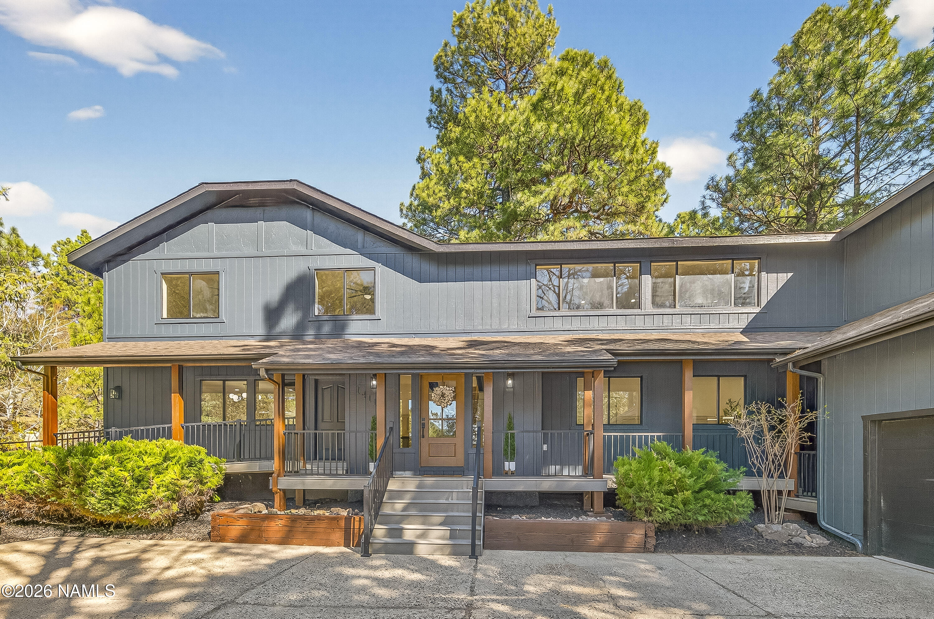 1411 Inverrary Way Flagstaff, AZ 86004 - Photo 4 of 49 1411-inverrary-way-flagstaff-az-usa-005