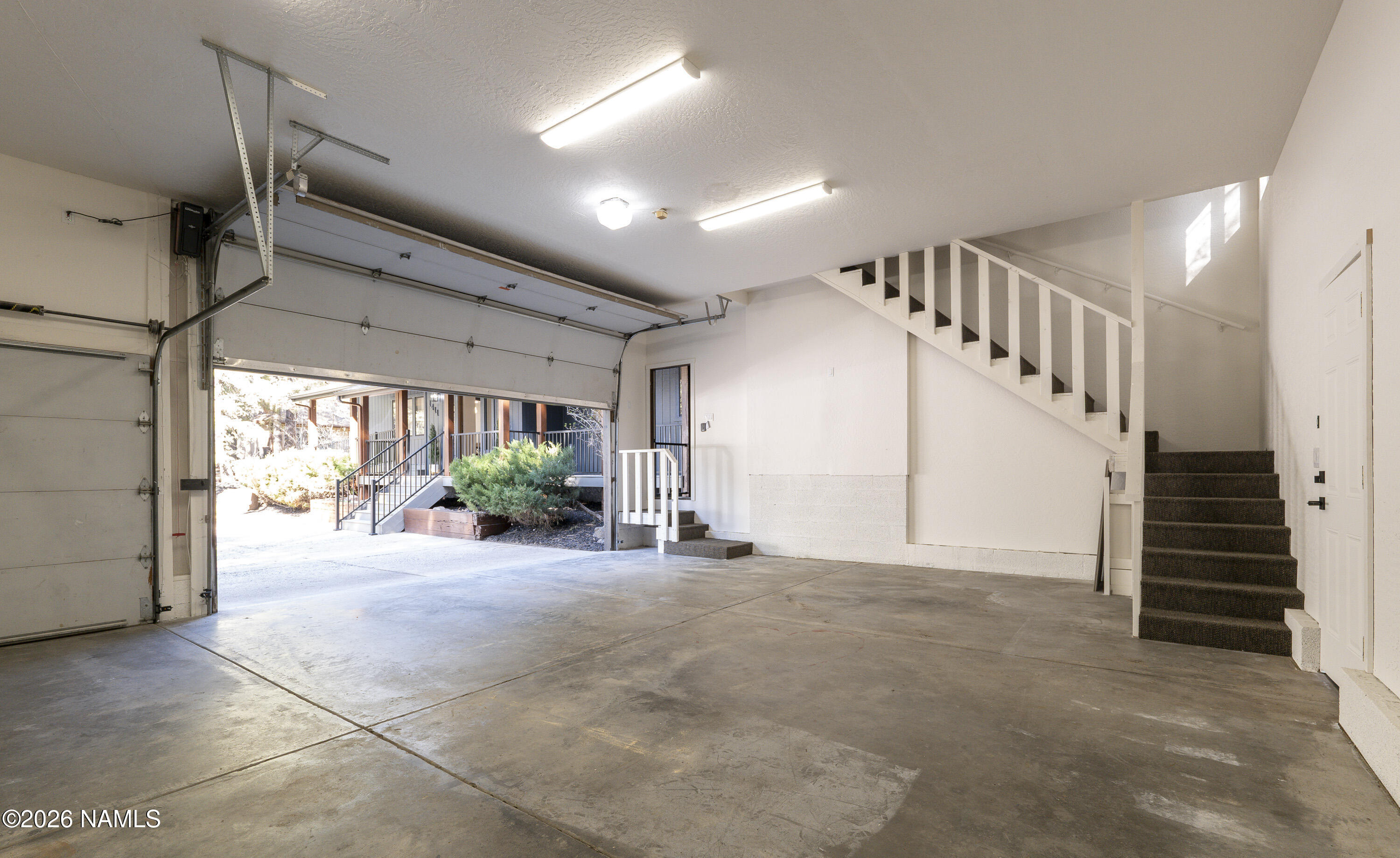 1411 Inverrary Way Flagstaff, AZ 86004 - Photo 49 of 49 3 car garage