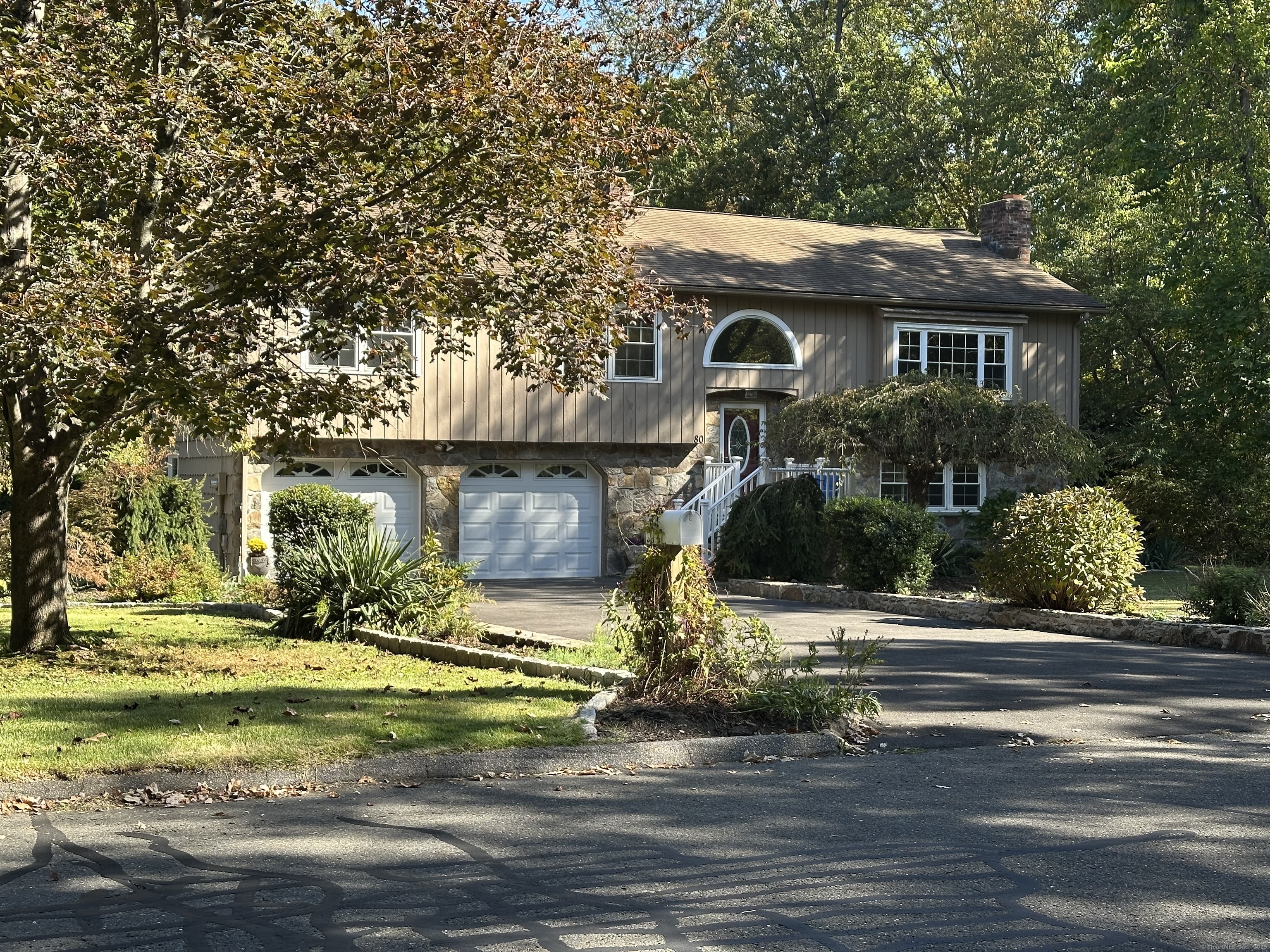 80 Woodlawn Road Monroe, CT 06468 - Photo 1 of 1 Gallery Image 1