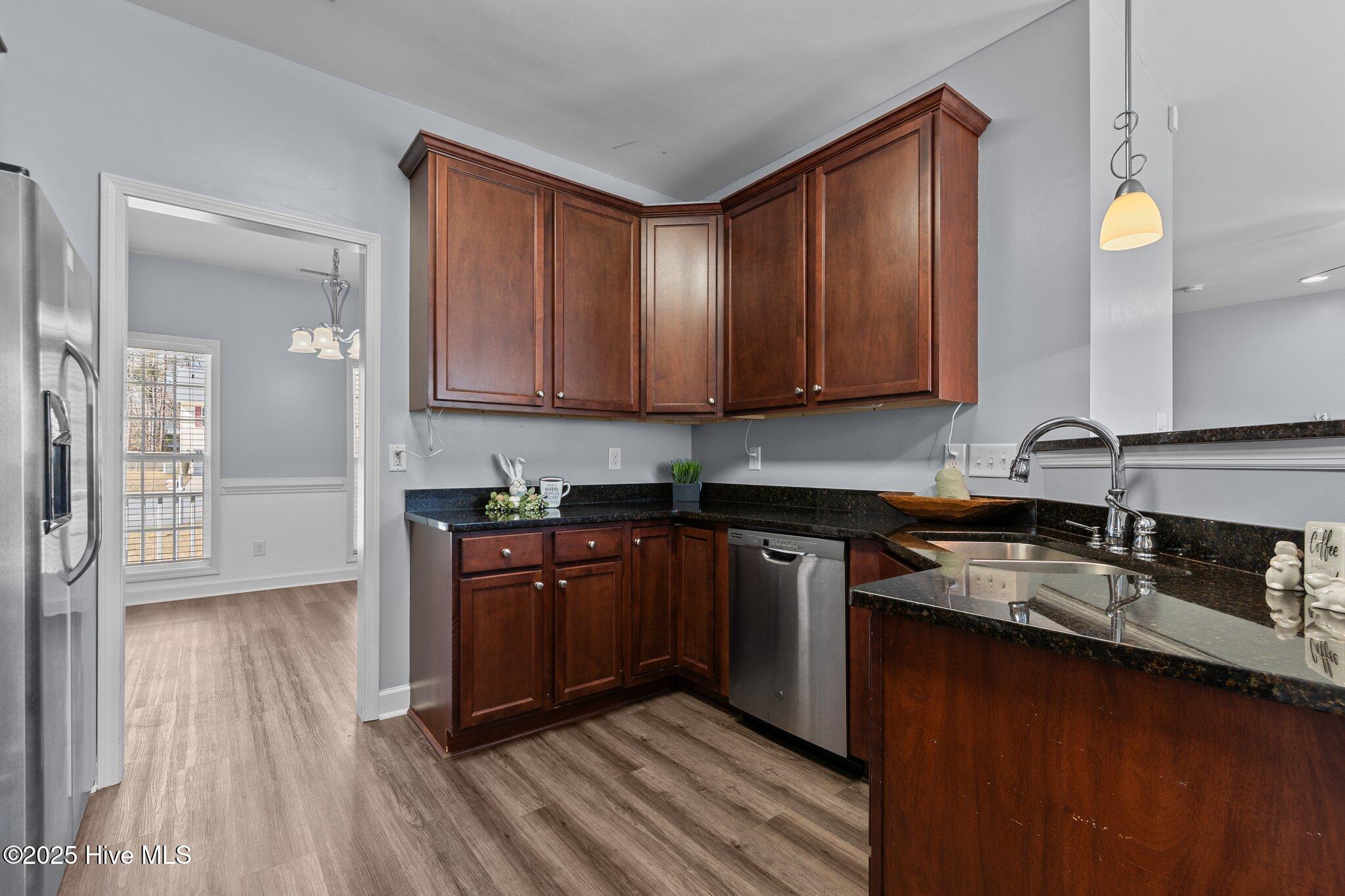 135 Rocktree Court Raeford, NC 28376 - Photo 13 of 42 18-web-or-mls-707A2381