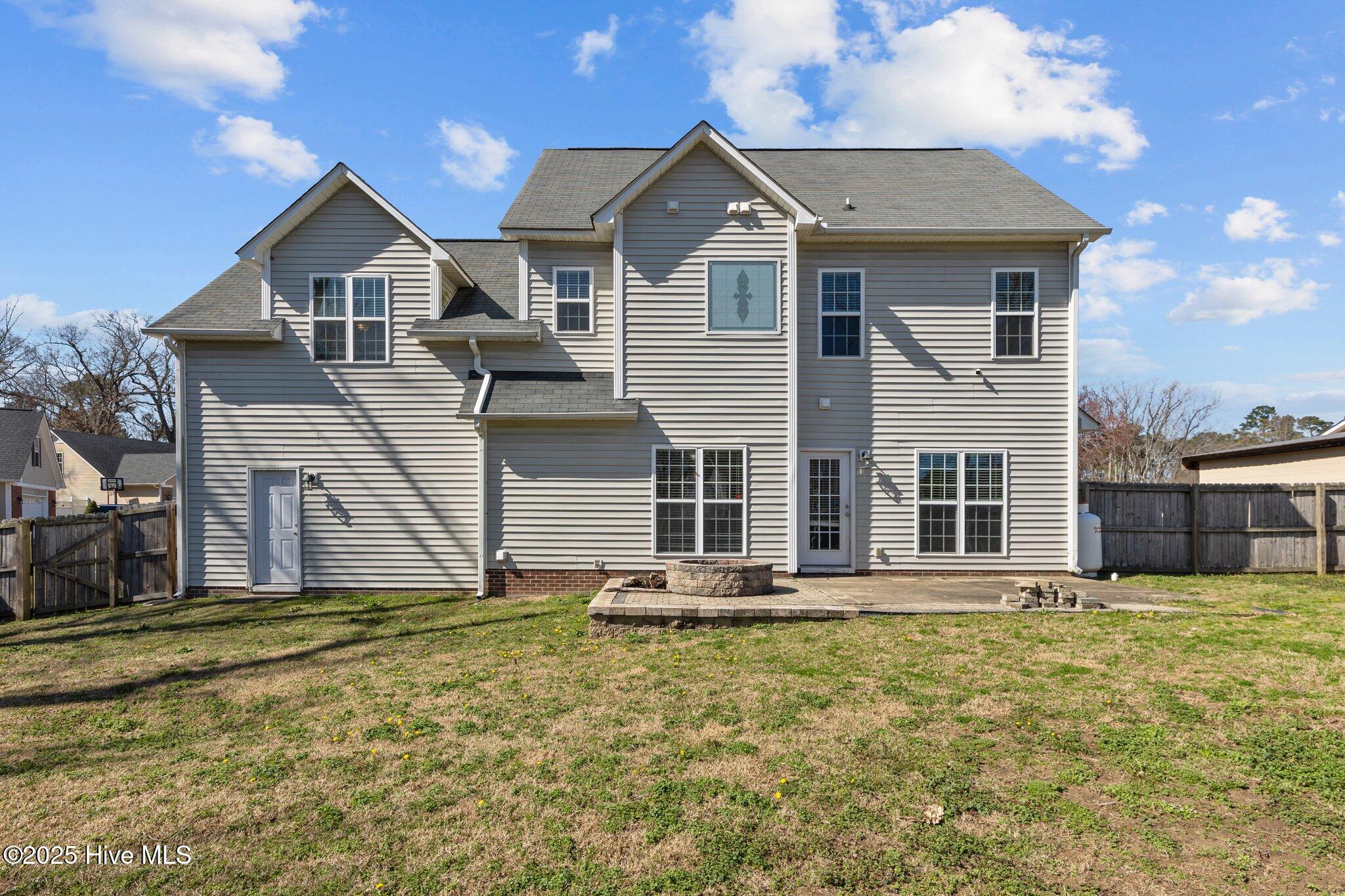 135 Rocktree Court Raeford, NC 28376 - Photo 34 of 42 7-web-or-mls-707A2355