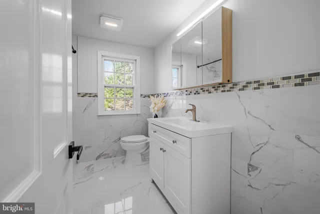 $639,000 | 2205 Dorval Road, Wilmington, DE 19810