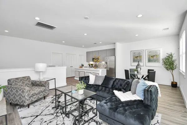 $2,495 | 9005 Laverne Oak Lane, Houston, TX 77080