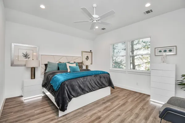 $2,495 | 9005 Laverne Oak Lane, Houston, TX 77080