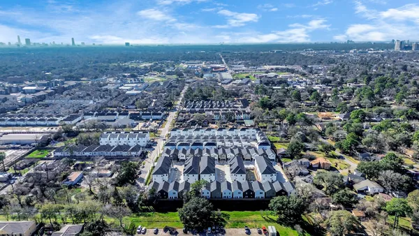 $2,495 | 9005 Laverne Oak Lane, Houston, TX 77080