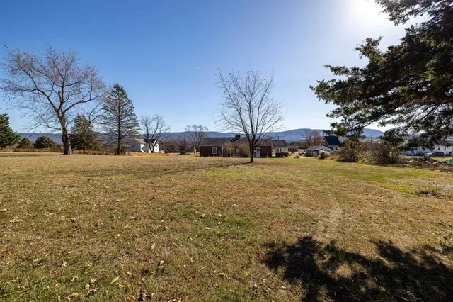 $299,900 | 8241 North Valley Pike, Harrisonburg, VA 22802