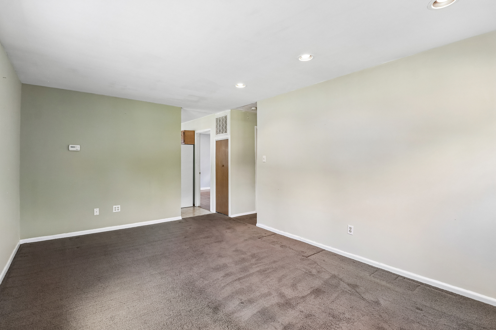 91 Bay Road Fox Lake, IL 60020 - Photo 6 of 26