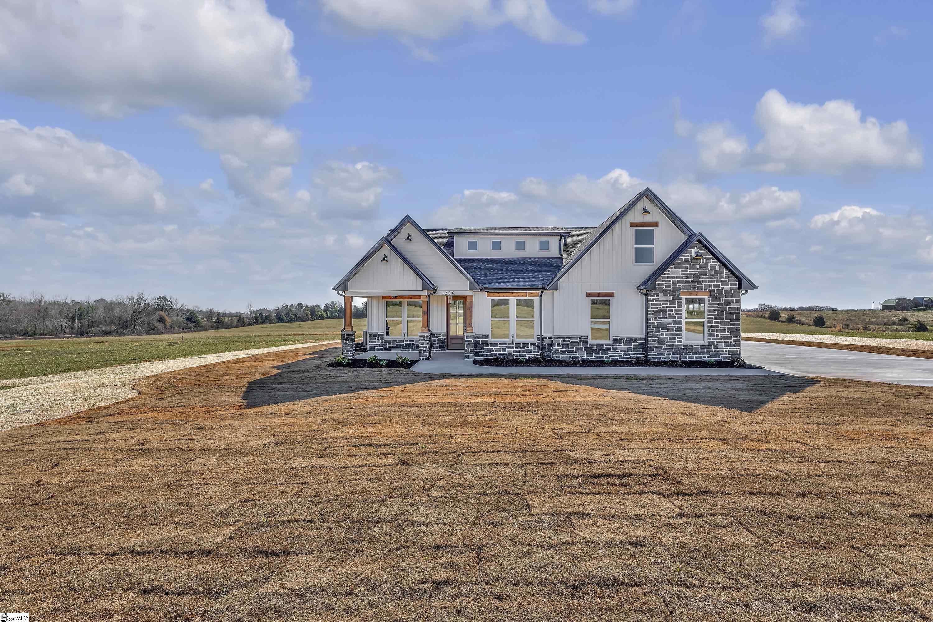 1286 Hebron Church Road Iva, SC 29655 - Photo 2 of 32 Gallery Image 2