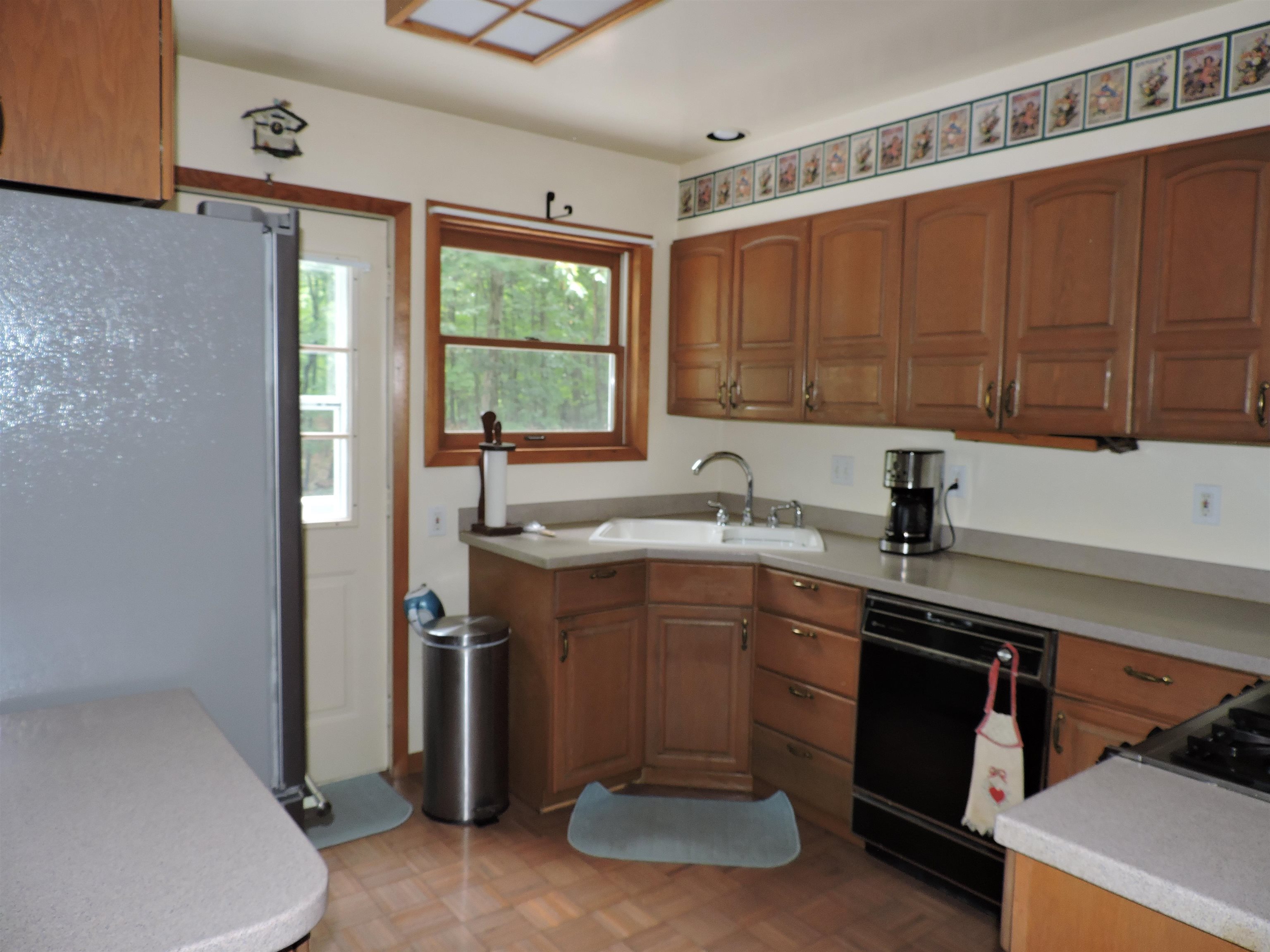 2225 North Garfield Road Pinconning, MI 48650 - Photo 9 of 52