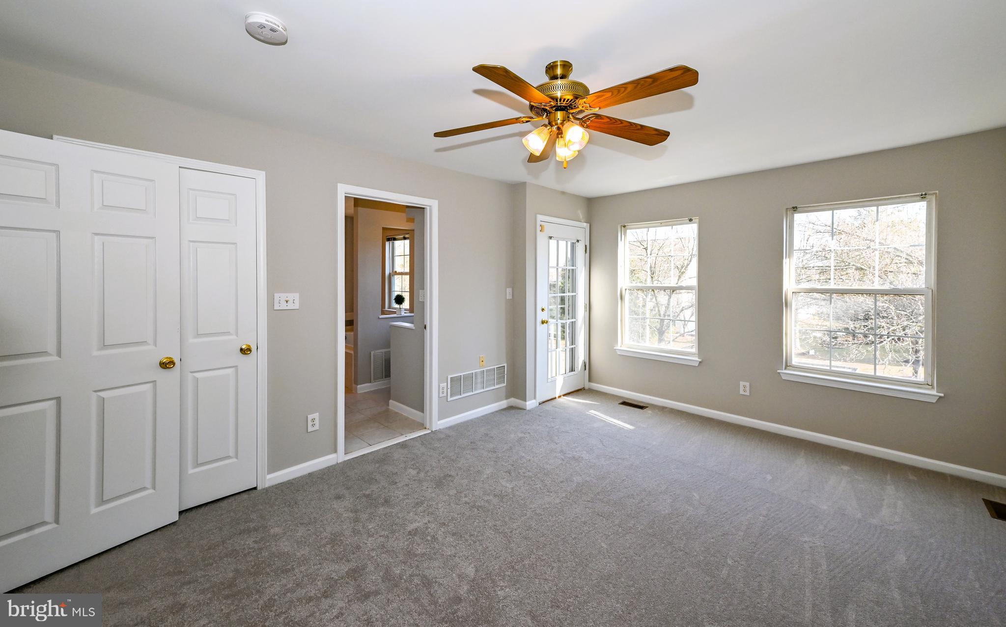 108 Coburn Road Pennington, NJ 08534 - Photo 11 of 22 Gallery Image 11