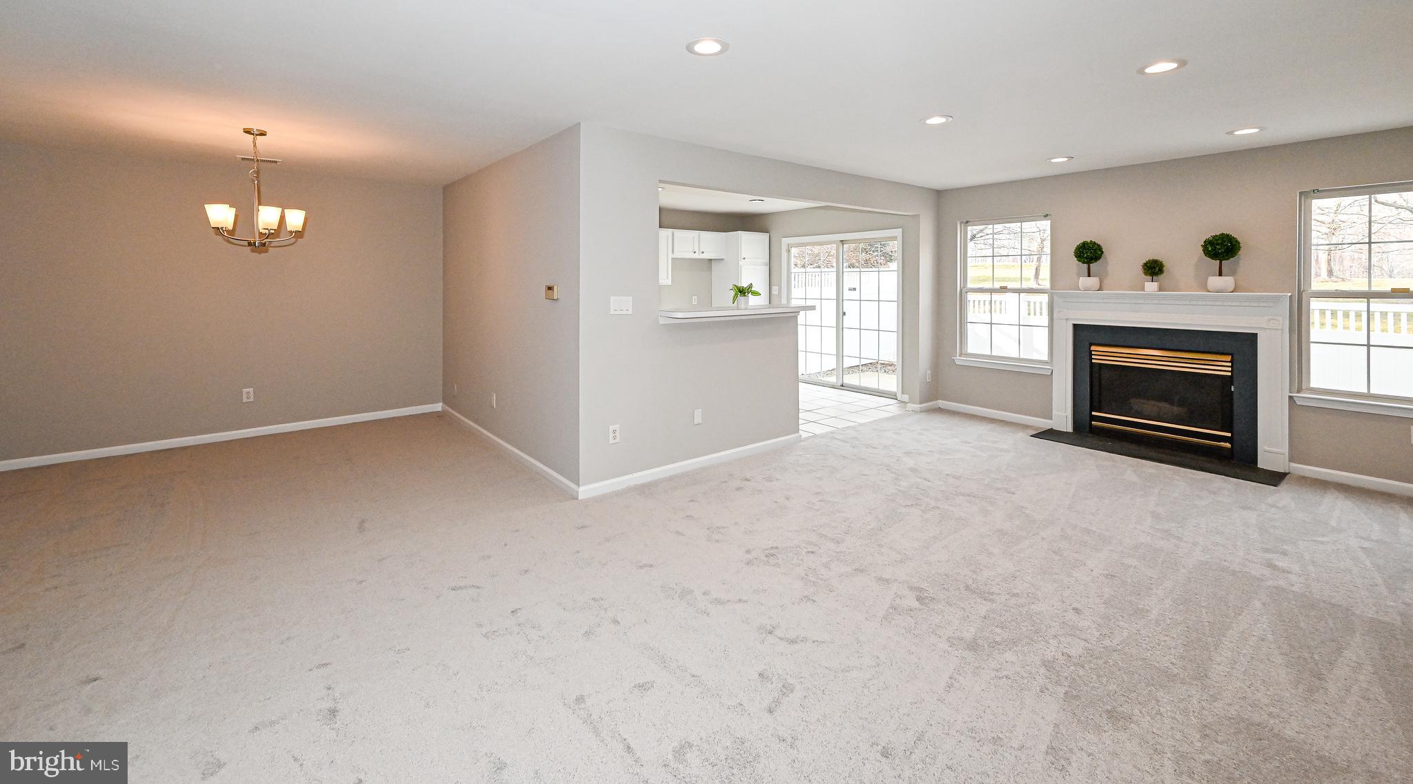 108 Coburn Road Pennington, NJ 08534 - Photo 5 of 22 Gallery Image 5