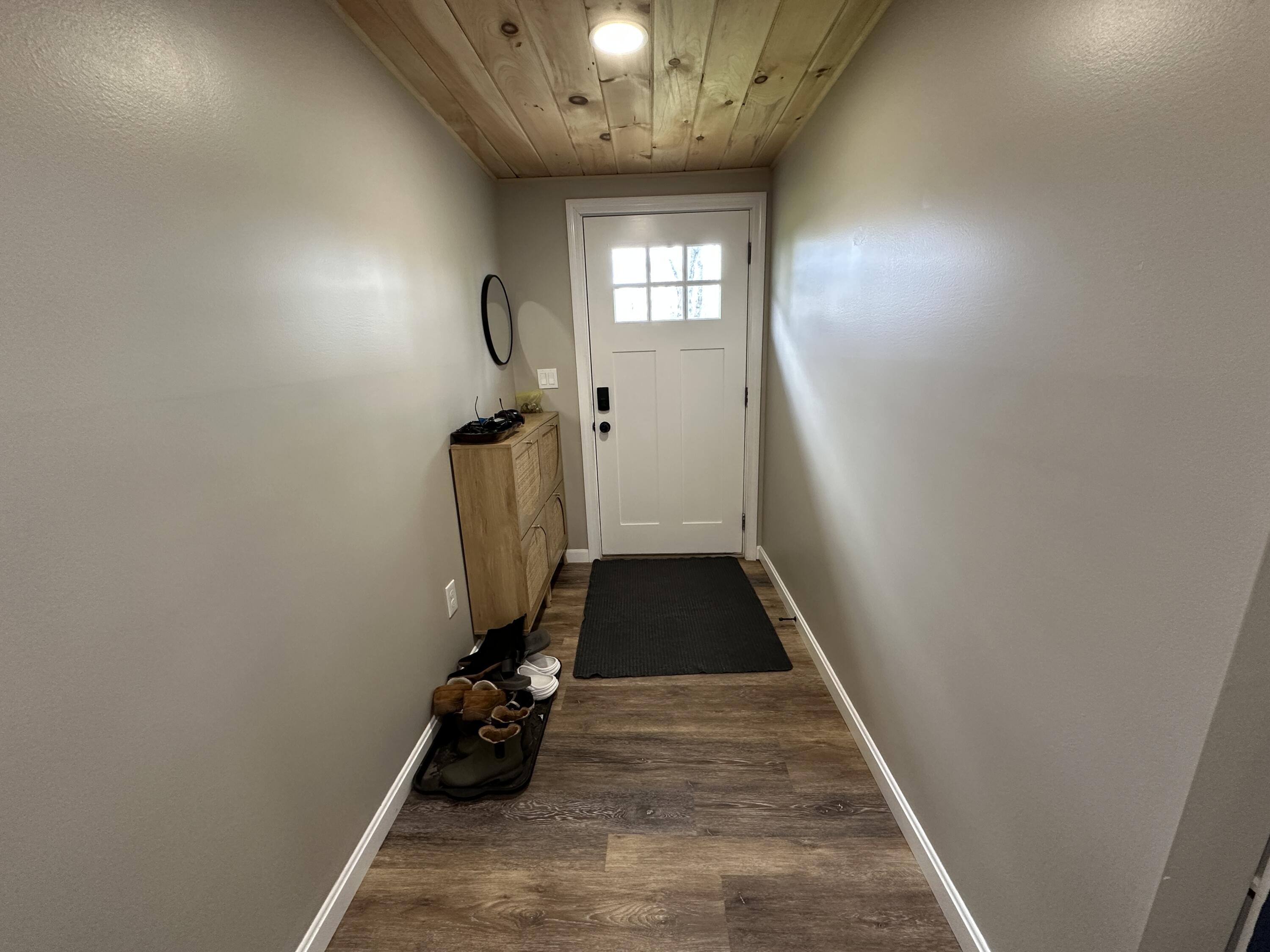 104 Unity Road Albion, ME 04910 - Photo 7 of 33 Entry Way