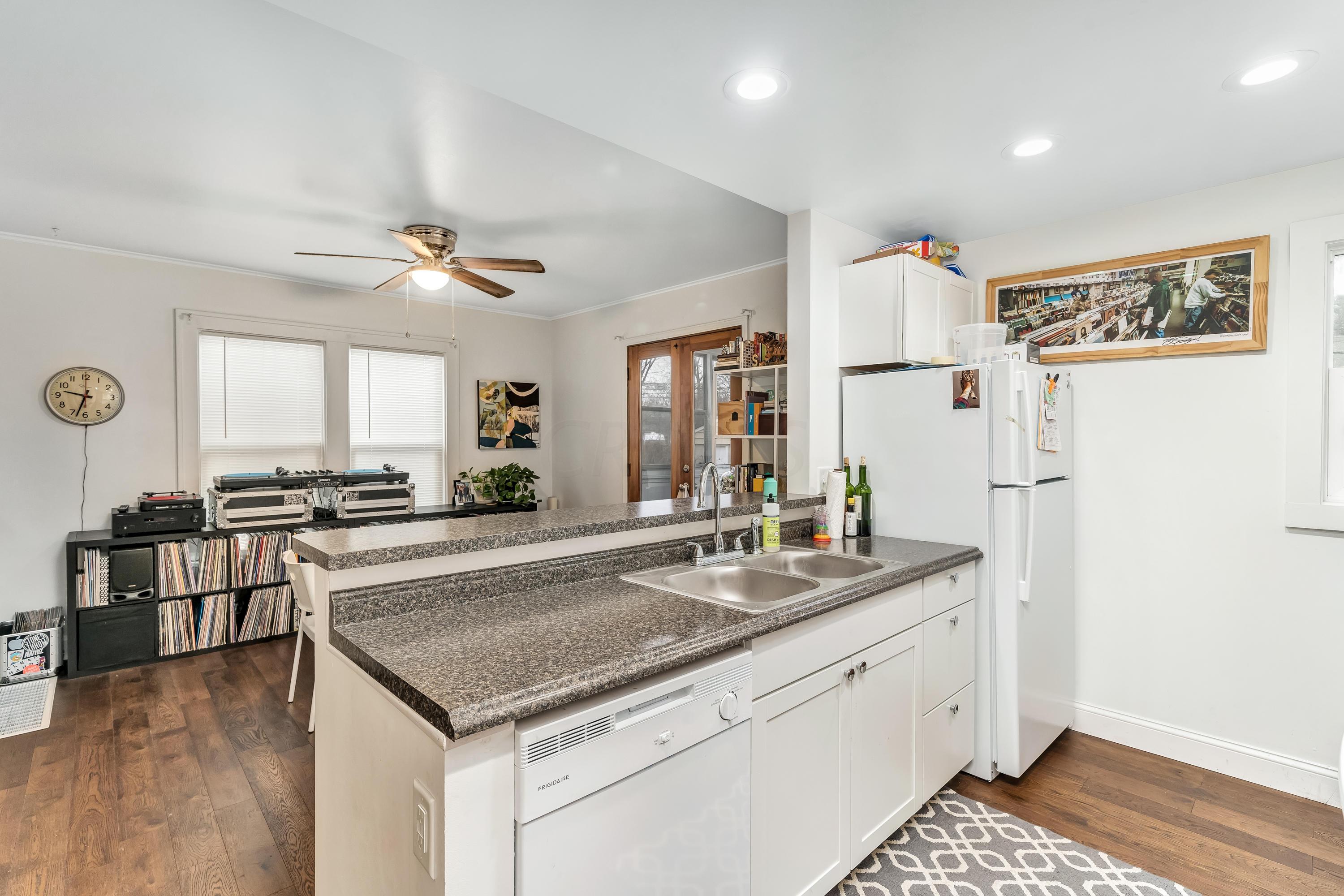 101 East Kelso Road Columbus, OH 43202 - Photo 32 of 47