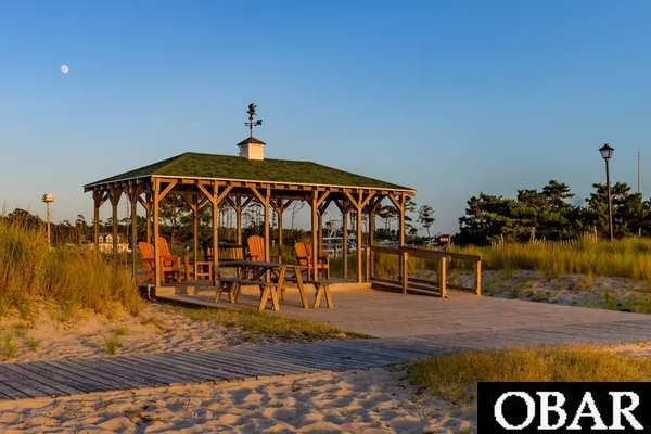 $339,000 | 135 Ft Hugar Way, Manteo, NC 27954