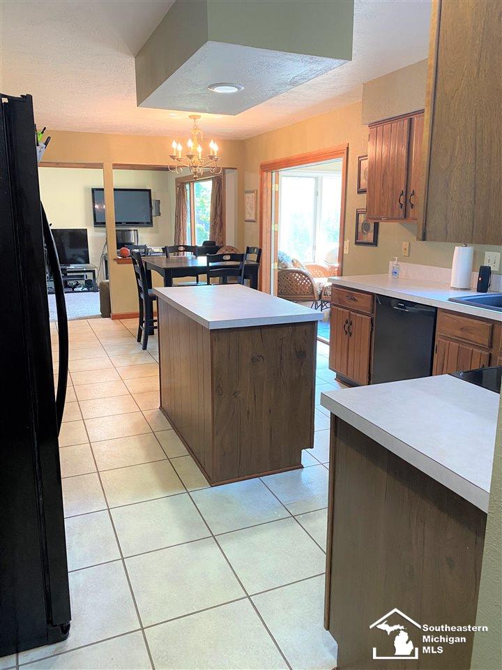 4235 Clegg Road Lambertville, MI 48144 - Photo 5 of 30 50020004-4.JPG