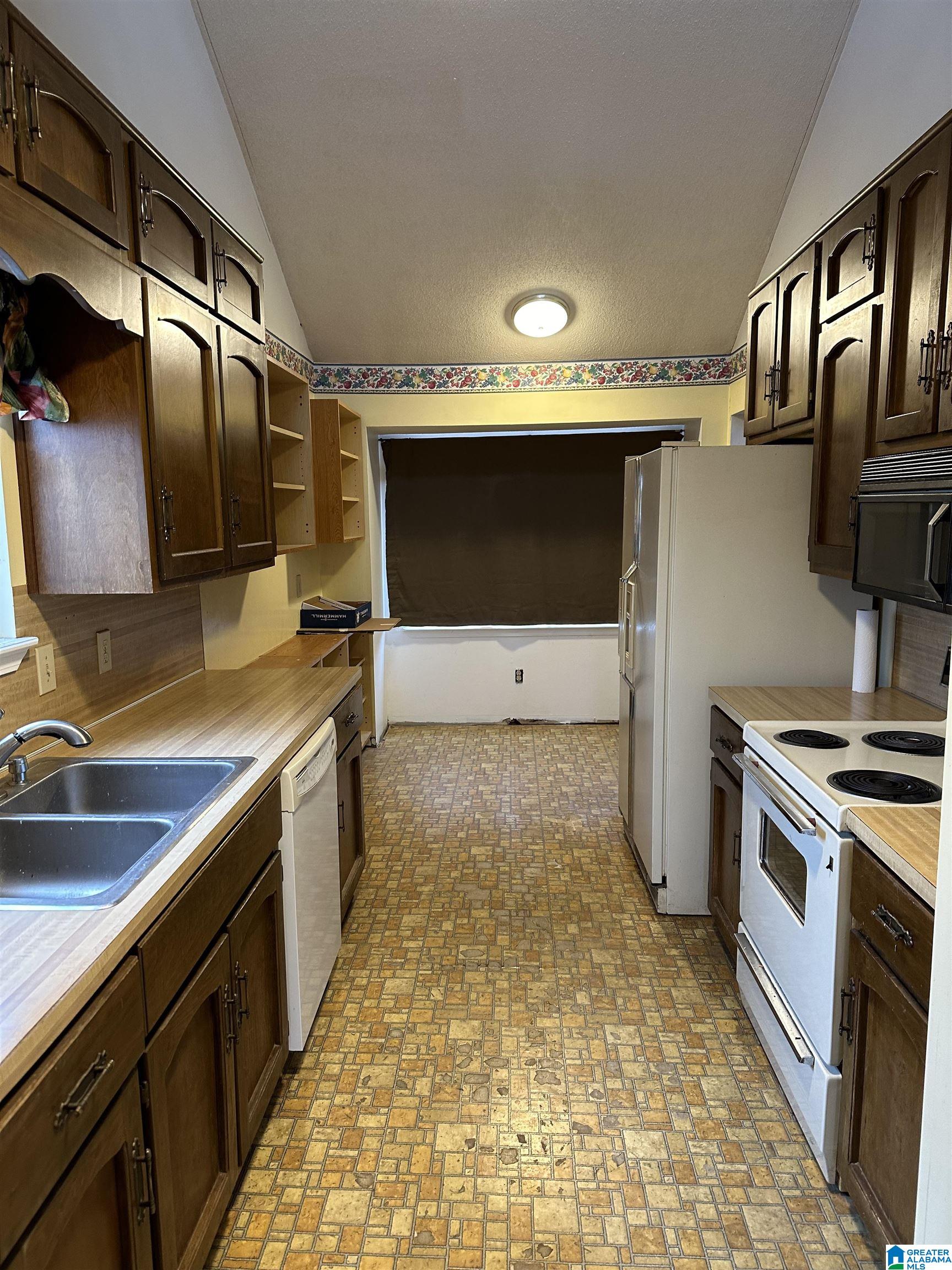 276 Stonebridge Road Birmingham, AL 35210 - Photo 20 of 23
