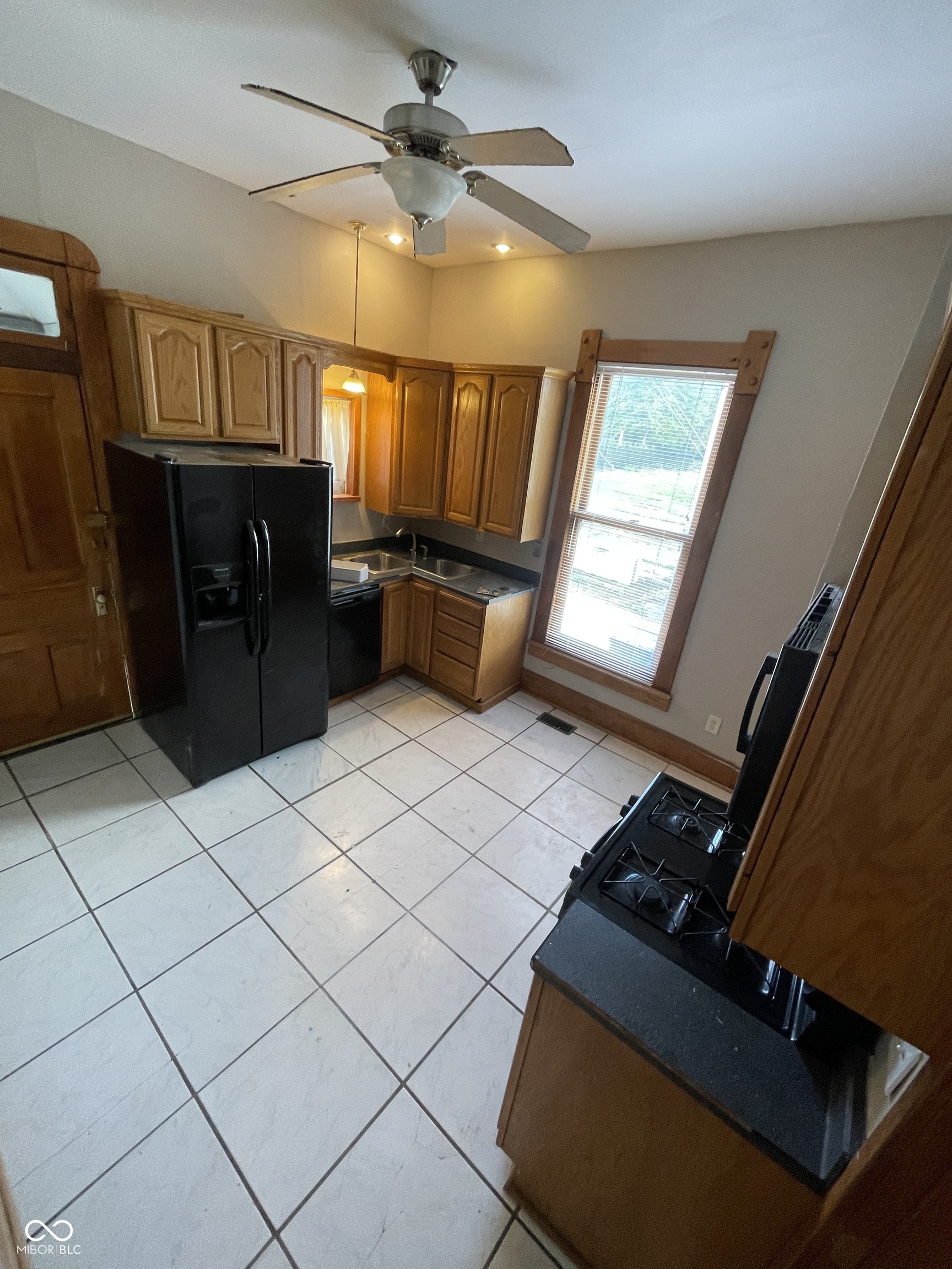 412 East 16th Street Indianapolis, IN 46202 - Photo 8 of 19