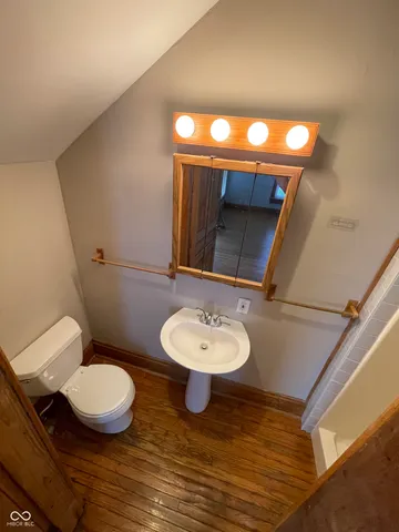 $1,100 | 412 East 16th Street, Indianapolis, IN 46202