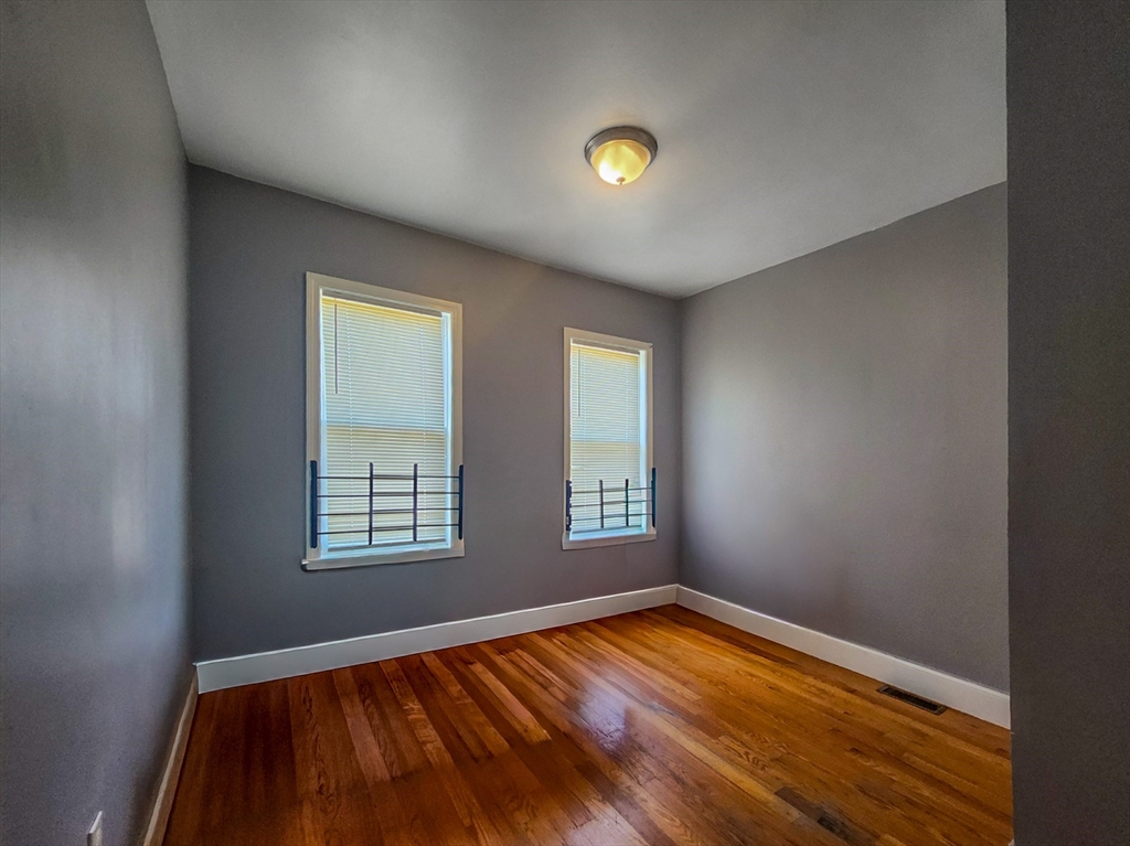 12 Fox Street, Unit 3 Boston, MA 02122 - Photo 8 of 12