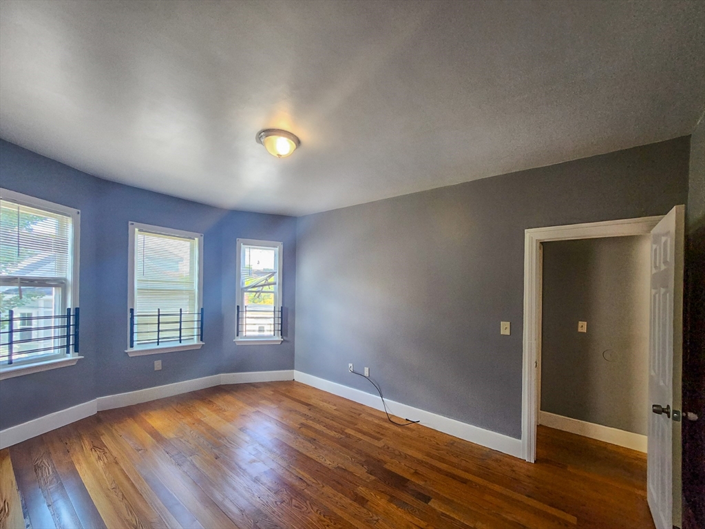 12 Fox Street, Unit 3 Boston, MA 02122 - Photo 10 of 12