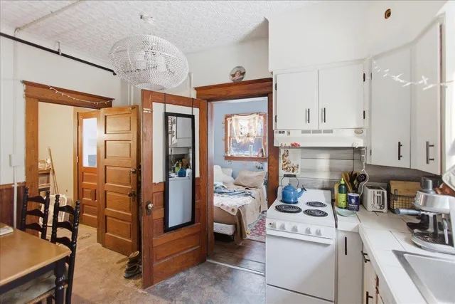 $774,900 | 52 Isham Street, Burlington, VT 05401