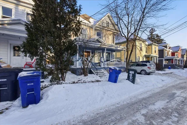 $774,900 | 52 Isham Street, Burlington, VT 05401