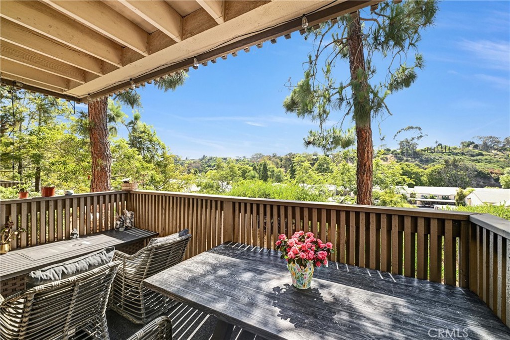 8640 Via Mallorca, Unit B La Jolla, CA 92037 - Photo 17 of 31